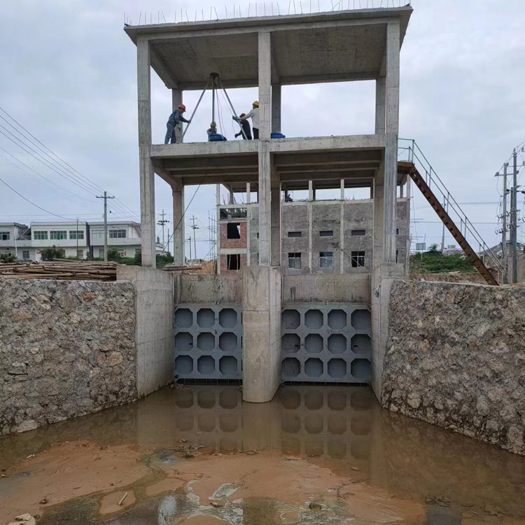 水庫鋼制造閘門